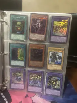 Vintage YU-Gi-Oh Card Binder Collection Halo Vintage Collecters Rare Limited E 1 - Image 5