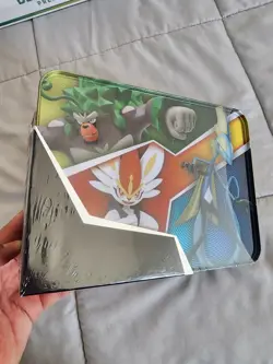 Pokemon TCG Fall 2020 Collector’s Treasure Chest Lunch Box Tin NEW Sealed - Image 3