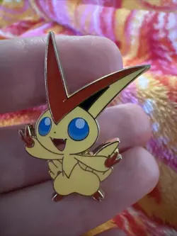 Victini Mythical 20th Anniversary Pokemon Pin Badge Metal Enamel 2016 Generation - Image 1