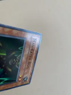 YUGIOH Man-Eater Bug LOB-E088 Super Rare Light-played LP - Image 3