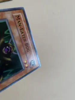 YUGIOH Man-Eater Bug LOB-E088 Super Rare Light-played LP - Image 4