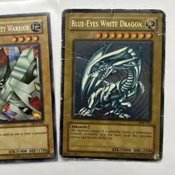 Yugioh Faded Misprint Wavy Blue-Eyes White Dragon SDK-001 Ultra Rare HP/DMG - Image 2