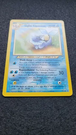 Light Vaporeon 52/105 Neo Destiny Regular Pokemon Card - Image 2