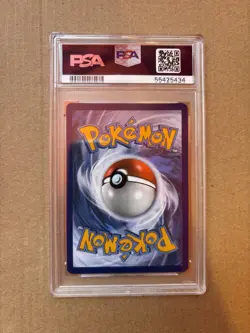 PSA 10 GEM MINT Charizard 025/185 CRACKED ICE Vivid Voltage HOLO Pokemon Card - Image 2