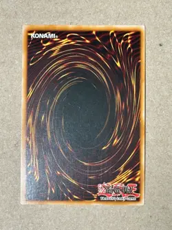 YUGIOH Blue-Eyes White Dragon OP28-EN001 Ultimate Rare NM #25 - Image 2