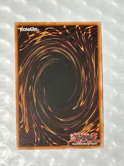 YUGIOH Blue-Eyes White Dragon OP28-EN001 Ultimate Rare NM #33 - Image 2