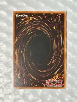 YUGIOH Blue-Eyes White Dragon OP28-EN001 Ultimate Rare NM #32 - Image 2