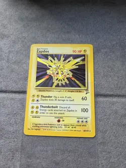 Pokemon TCG Zapdos Base Set 2 Holo Unlimited Rare Card 20/130 - Image 1