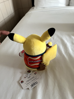 2025 Pokemon World Championships Pikachu Plushie Anaheim Worlds Exclusive Plush - Image 2