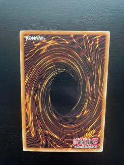 Yugioh Elemental Hero Captain Gold DP06-EN004 1st Edition Rare LP/MP - Image 2