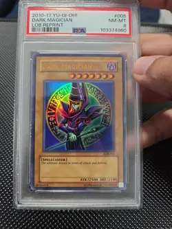 YuGiOh Legend of Blue Eyes - DARK MAGICIAN LOB-005 Reprint Unlimited PSA 8 Mint - Image 3