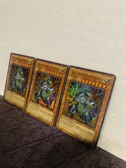 YuGiOh 3 x TCG Super Conductor Tyranno SD09-EN001 1st Edition - Image 3