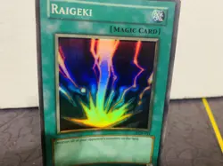 Yugioh Raigeki LOB-E042 Super Rare HOLO MISPRINT - Image 2