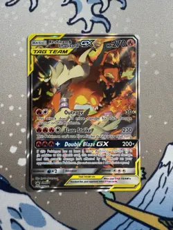 Reshiram & Charizard GX SM201 Sun & Moon Tag Team Alt Art Promo Card NM - Image 1