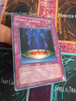 Yugioh Magic Jammer DB2-EN074 Super Rare Unlimited Heavily Played - Image 2