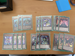 Yu-Gi-Oh Toon Deck Core! All Holoed out! YuGiOh - Image 2