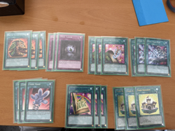 Yu-Gi-Oh Toon Deck Core! All Holoed out! YuGiOh - Image 3