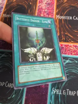 Yugioh Butterfly Dagger - Elma DCR-032 Super Rare 1st Edition Near Mint - Image 2