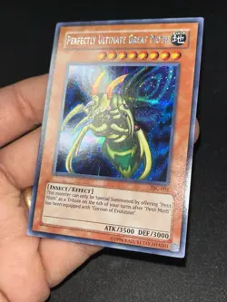 Yugioh TSC-001 Perfectly Ultimate Great Moth NM-Mint Prismatic Secret Rare - Image 2