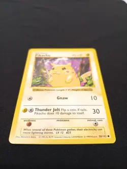 Pikachu Red Cheeks 58/102 Original Base Set Shadowless Non Holo Pokemon Card NM - Image 3