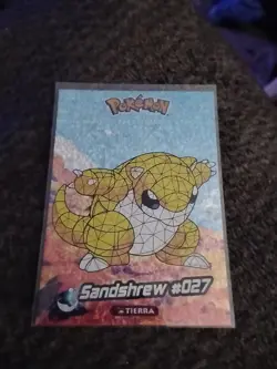 2025 POKEMON STAINED GLASS Crystal Card #027 SANDSHREW Kanto Peru Foil - Image 1