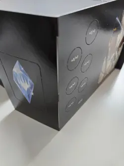 MTG Final Fantasy Magic: The Gathering D20 Die/Dice and EMPTY Gift Box NO CARDS - Image 2