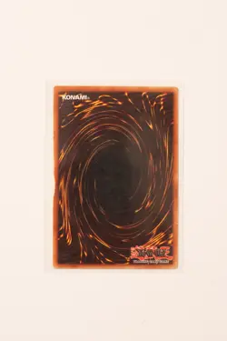 Yu-Gi-Oh! Dark Magician SDY-006 Ultra Rare Yugioh TCG - Image 2