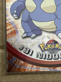 2000 Topps Chrome Pokemon Nidoqueen #31 Chrome TV Animation Edition - Image 4