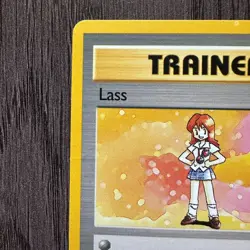 Lass 75/102 Base Set Regular HP DMG Pokemon Card TCG Vintage WOTC Crease - Image 2