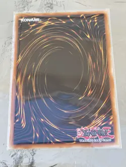 Blue-Eyes White Dragon | MAGO-EN001 | Premium Gold Rare | LP | 1st Ed | YuGiOh! - Image 2