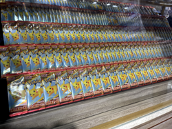 🔥 Pokemon Pikachu Promo Card 2025 McDonald's Japan Limited Set 🔥 - Image 2
