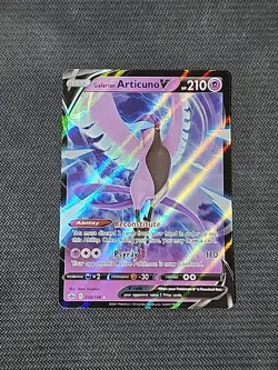 Pokemon Chilling Reign "Galarian Articuno V" 58/198 / Ultra Rare / Near Mint - Image 1
