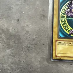 YUGIOH Ultra Rare Dark Magician SDY-006 - Image 3