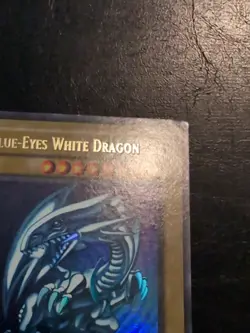 Yu-Gi-Oh! ULTRA RARE CARD BLUE-EYES WHITE DRAGON SDK-001 MP - Image 4