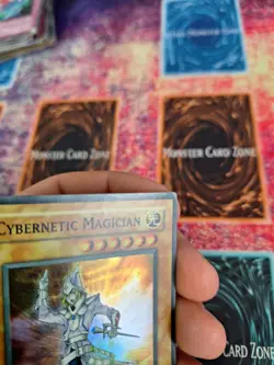 Yugioh Cybernetic Magician CRV-EN016 Super Rare Unlimited Lightly Played Faded - Image 3