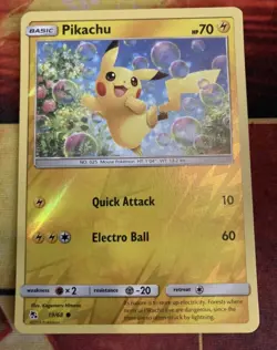 Pikachu 19/68 Hidden Fates 2019 REVERSE HOLO FOIL Pokemon TCG Card - NM - Image 1