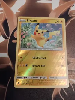 Pikachu 19/68 Hidden Fates 2019 REVERSE HOLO FOIL Pokemon TCG Card - NM - Image 1