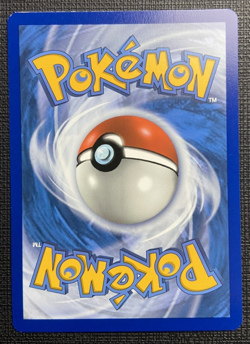 Charizard 025/185 Vivid Voltage Rare NM Pokemon 2020 - Image 2
