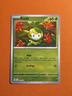 Pokemon TCG - Petilil - 006/086 - (Poke Ball Pattern) - SV: Black Bolt NM - Image 1