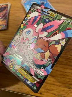 NM! Sylveon (RC32/RC32) XY Generations Full Art Radiant Collection Pokemon Card! - Image 4