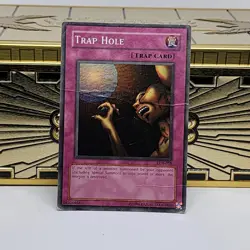 Yugioh! Trap Hole - Legend of Blue Eyes - LOB-058 - Unlimited - HP - Image 1