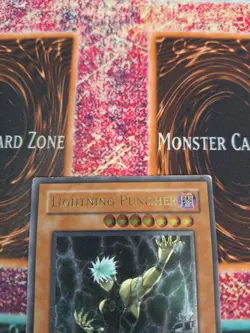 Yugioh Lightning Punisher CDIP-EN026 Ultimate Rare 1st Edition LP/MP - Image 4