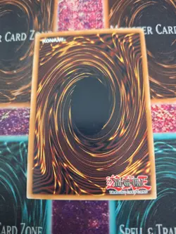 Yugioh Dark Strike Fighter CRMS-EN040 Super Rare Unlimited Near Mint - Image 3