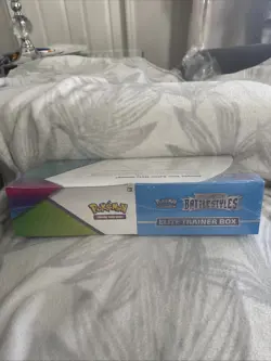 Pokemon TCG: Sword & Shield Battle Styles Elite Trainer Box Sealed NEW Exclusive - Image 5