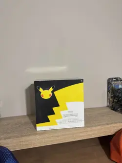 Pokemon TCG 25th Anniversary Celebrations Pokemon Center Elite Trainer Box ETB 820650809866 - Image 3