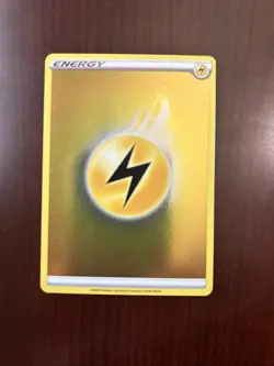 Pokemon TCG Lightning Energy Holo Card 2020 SW/SH *Mint* - Image 1