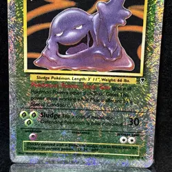 2002 Pokemon Card TCG Muk 16/110 Legendary Collection Reverse Holo Rare Foil - Image 2