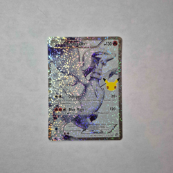 Pokemon TCG Reshiram 113/114 Celebrations Classic Collection Holo LP - Image 1