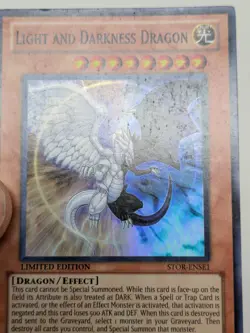 Yugioh Light and Darkness Dragon - STOR-ENSE1 Limited Edition Super Rare VLP-LP - Image 2