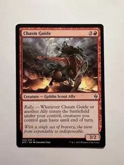 Chasm Guide - MTG Battle for Zendikar - NM - Image 1